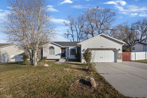 Tiny photo for 3451 S PARK VISTA DR W, West Valley City, UT 84120 (MLS # 2125644)