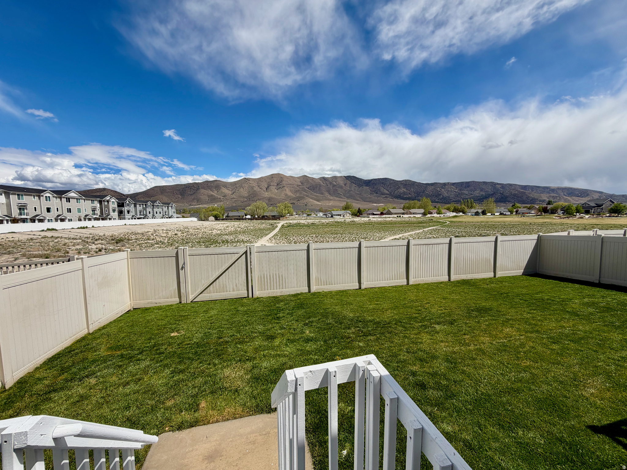 SWEETWATER - Residential