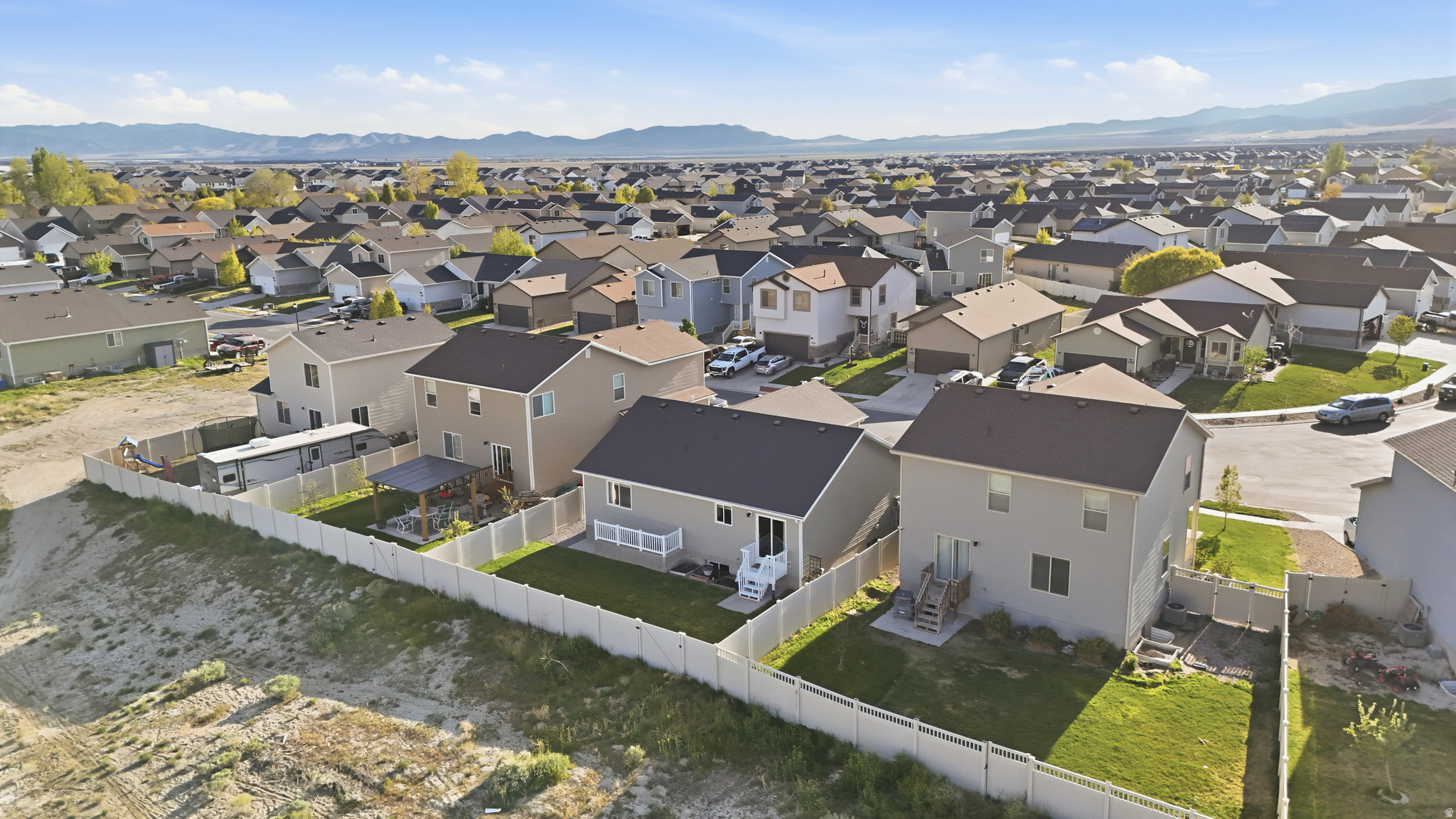 SWEETWATER - Residential