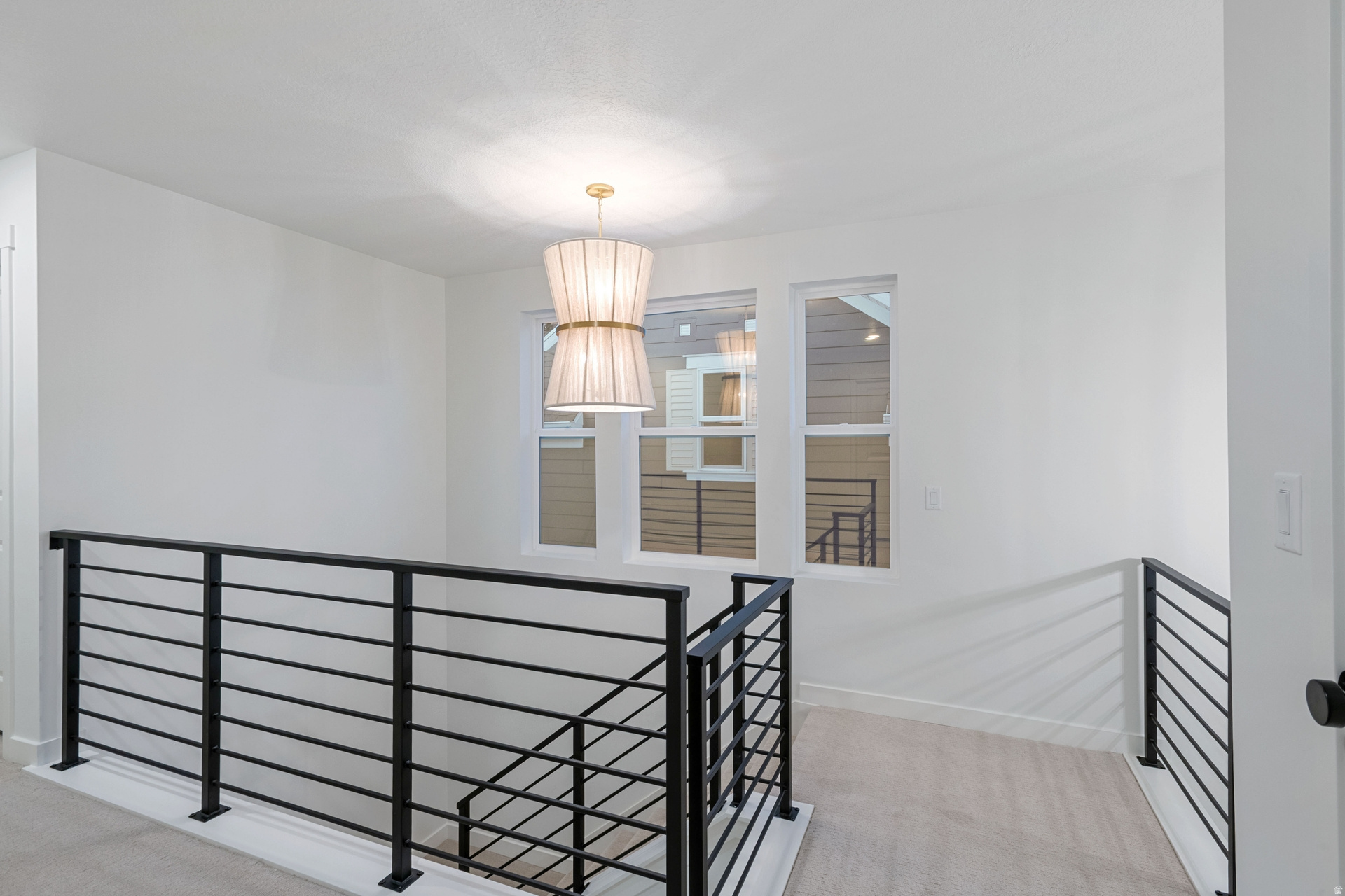 DAYBREAK - Residential