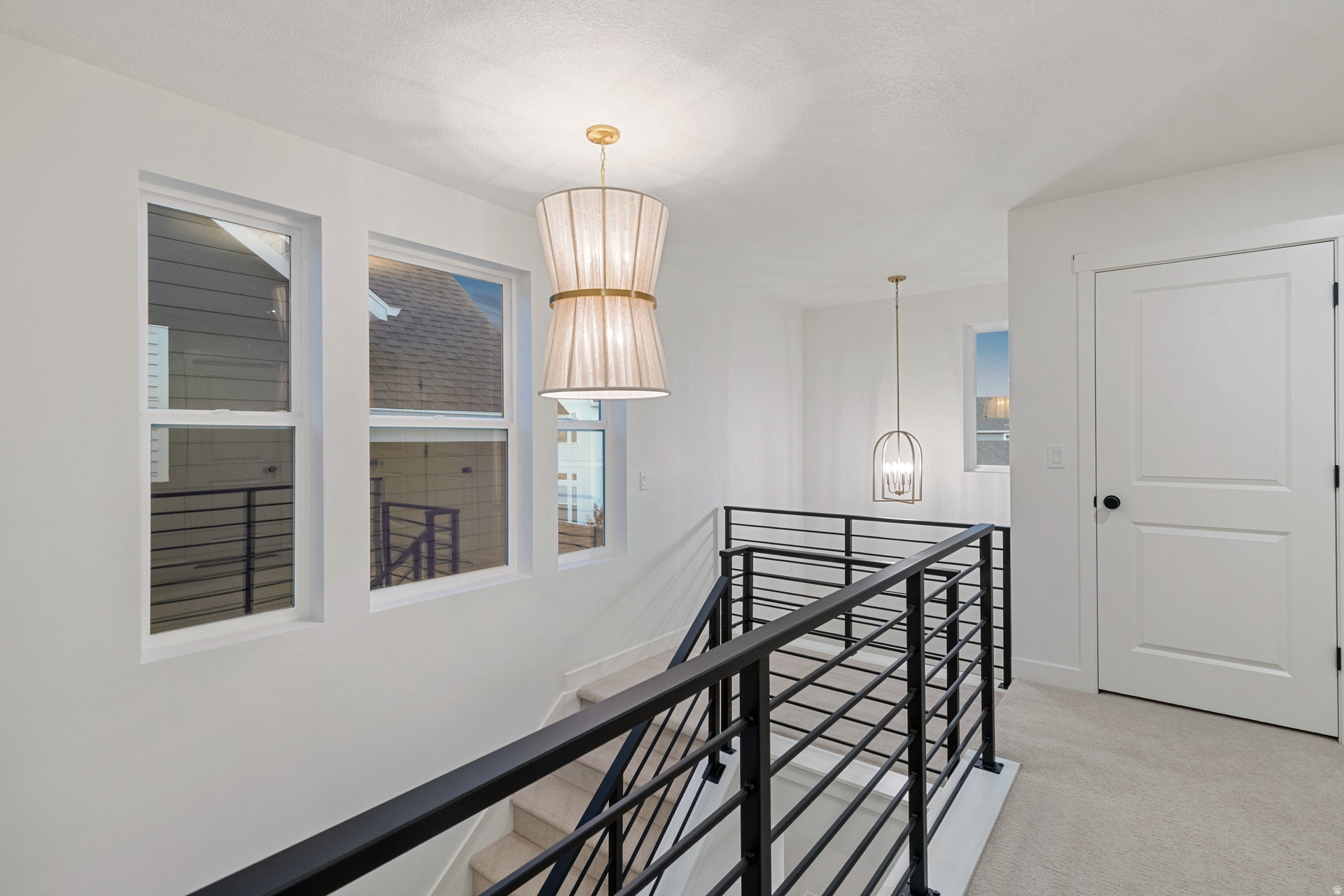 DAYBREAK - Residential