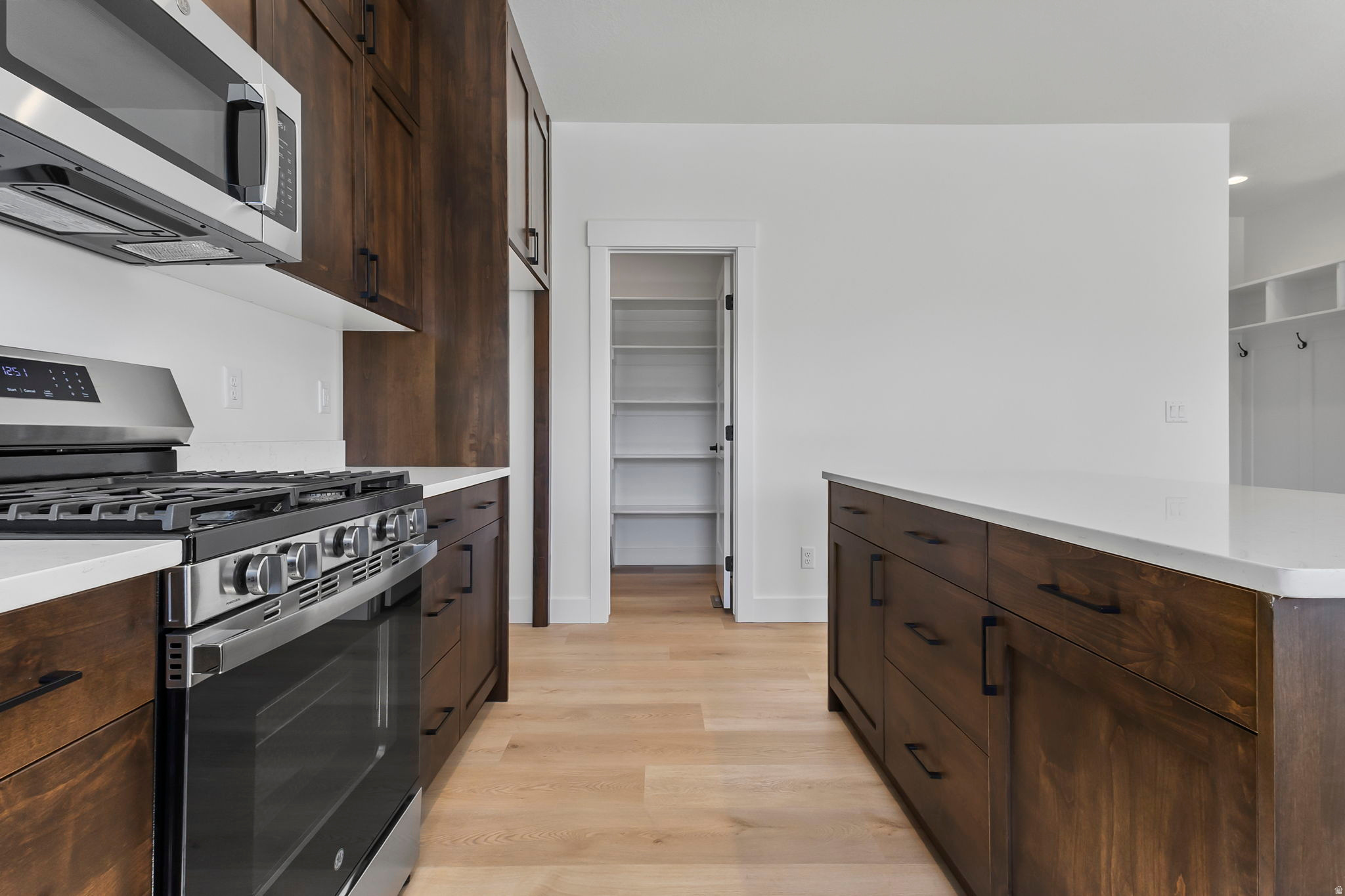 MORRIS MEADOWS - Residential