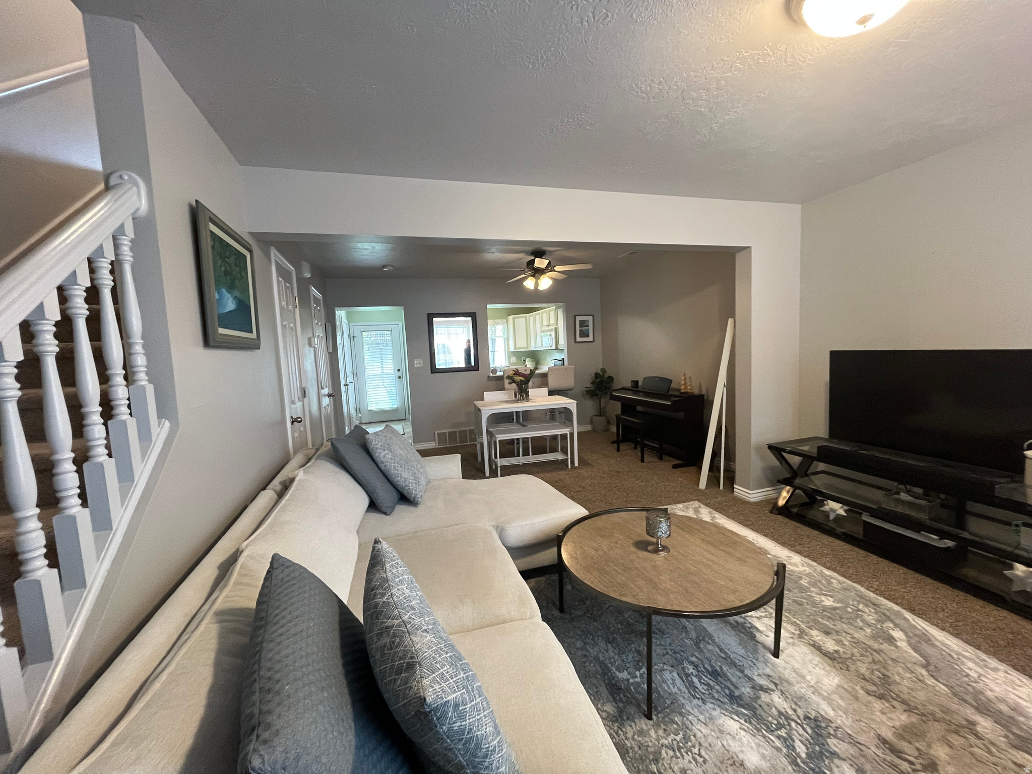 CANYON WOODS - Residential