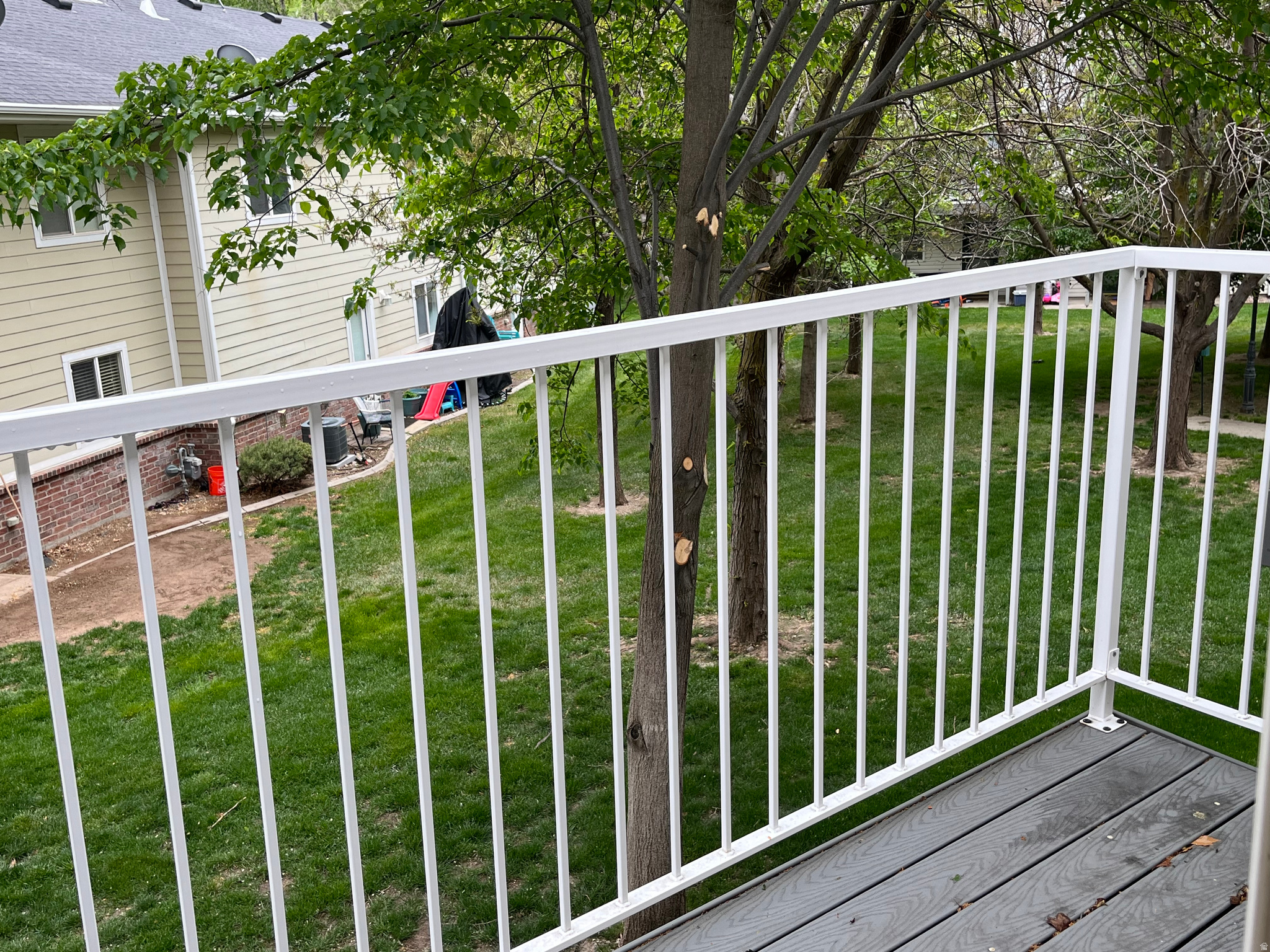 CANYON WOODS - Residential