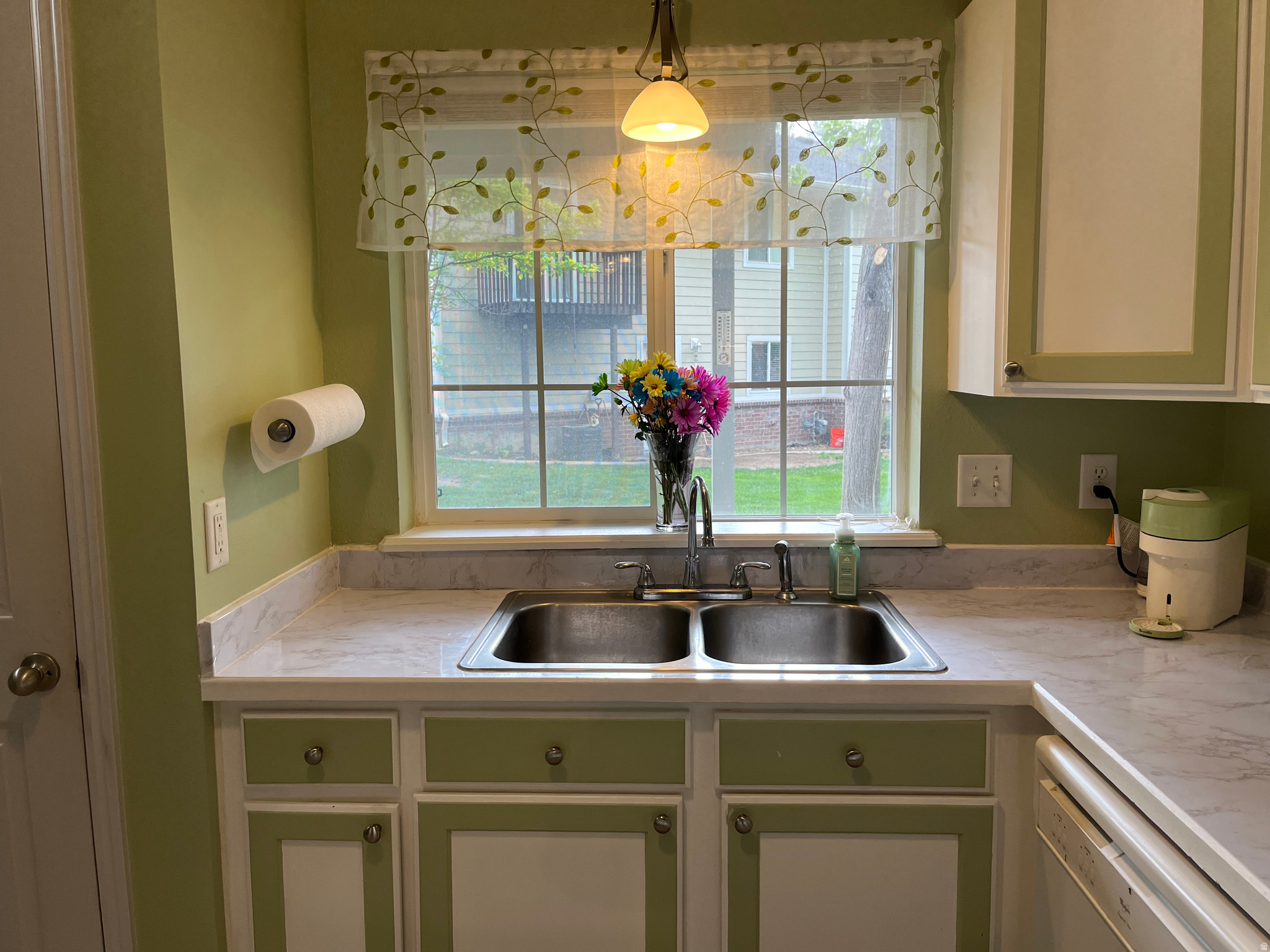 CANYON WOODS - Residential