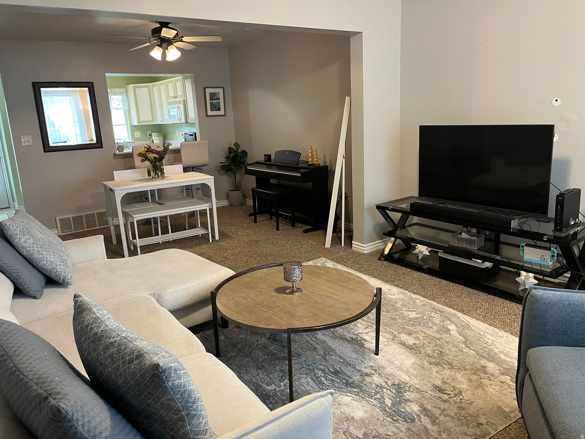 CANYON WOODS - Residential