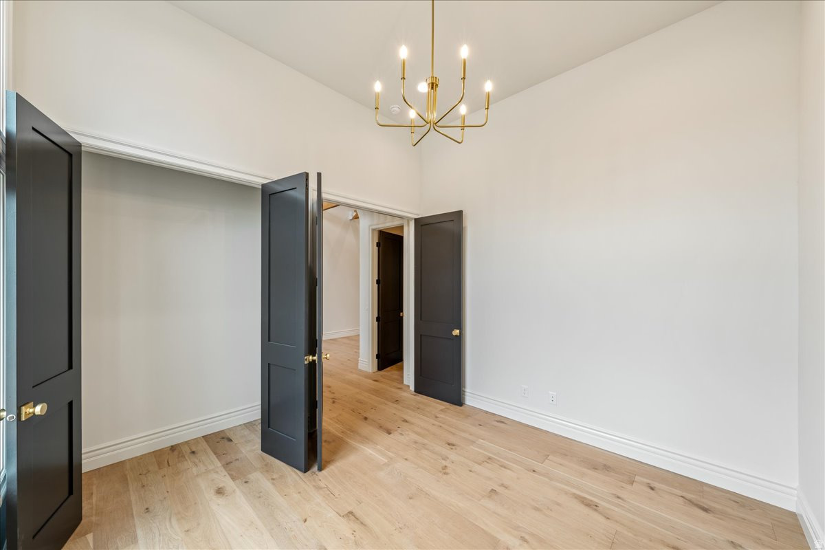 HOMESTEADS AT STUCKI FARM - Residential