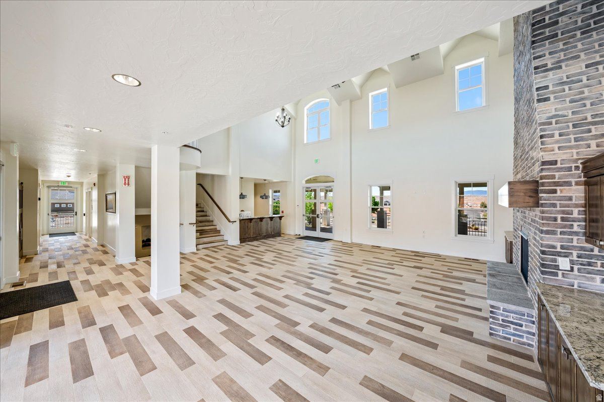 HOMESTEADS AT STUCKI FARM - Residential