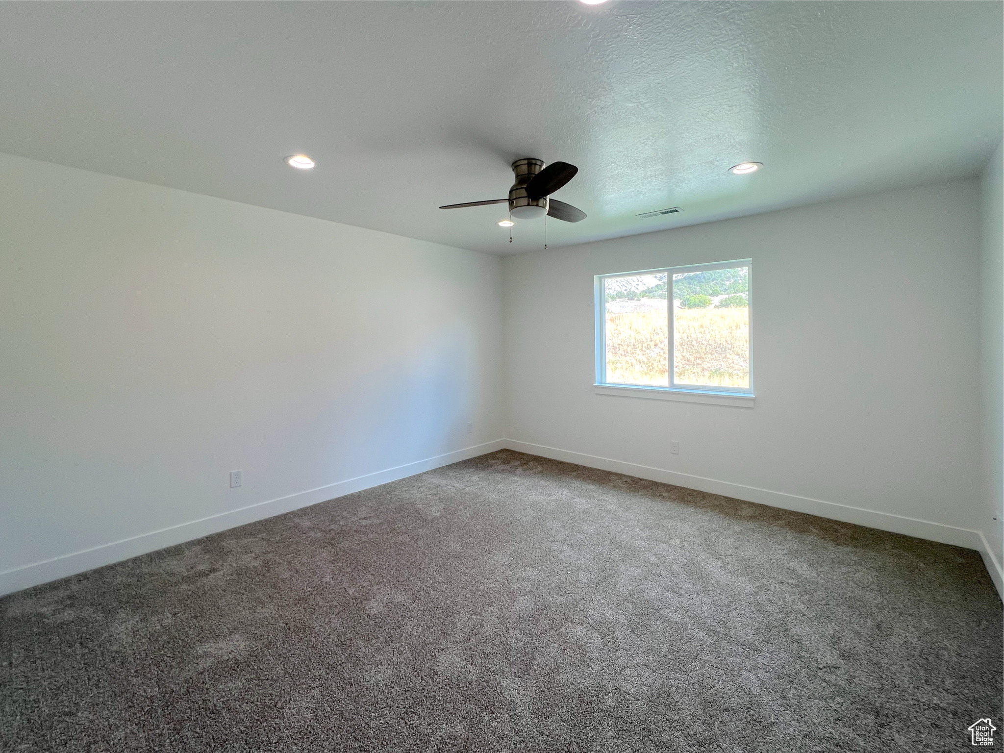 CEDAR RIDGE - Residential
