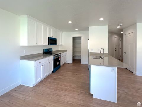 Tiny photo for 635 S 660 E, Nephi, UT 84648 (MLS # 2114799)
