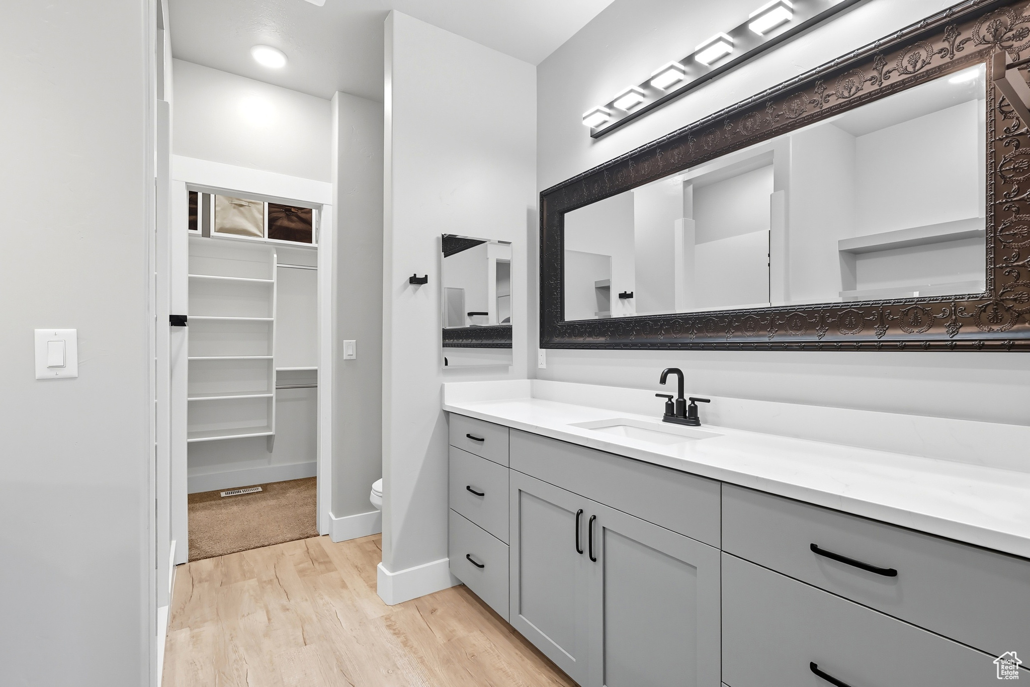 MT. STERLING FARMS - Residential