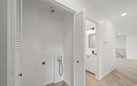 Tiny photo for 965 AMETHYST ST, Layton, UT 84041 (MLS # 2134532)