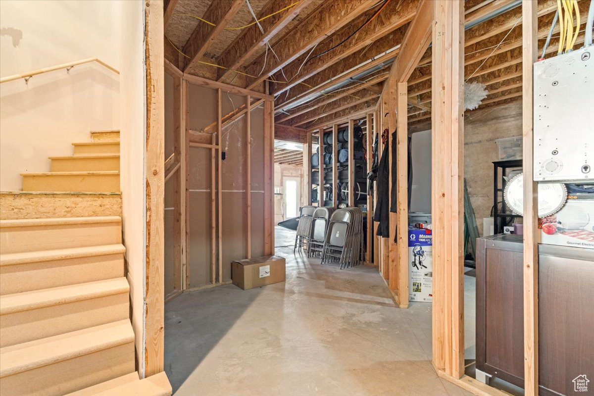 8176 S Chilwell Cv, West Jordan, Utah image 40