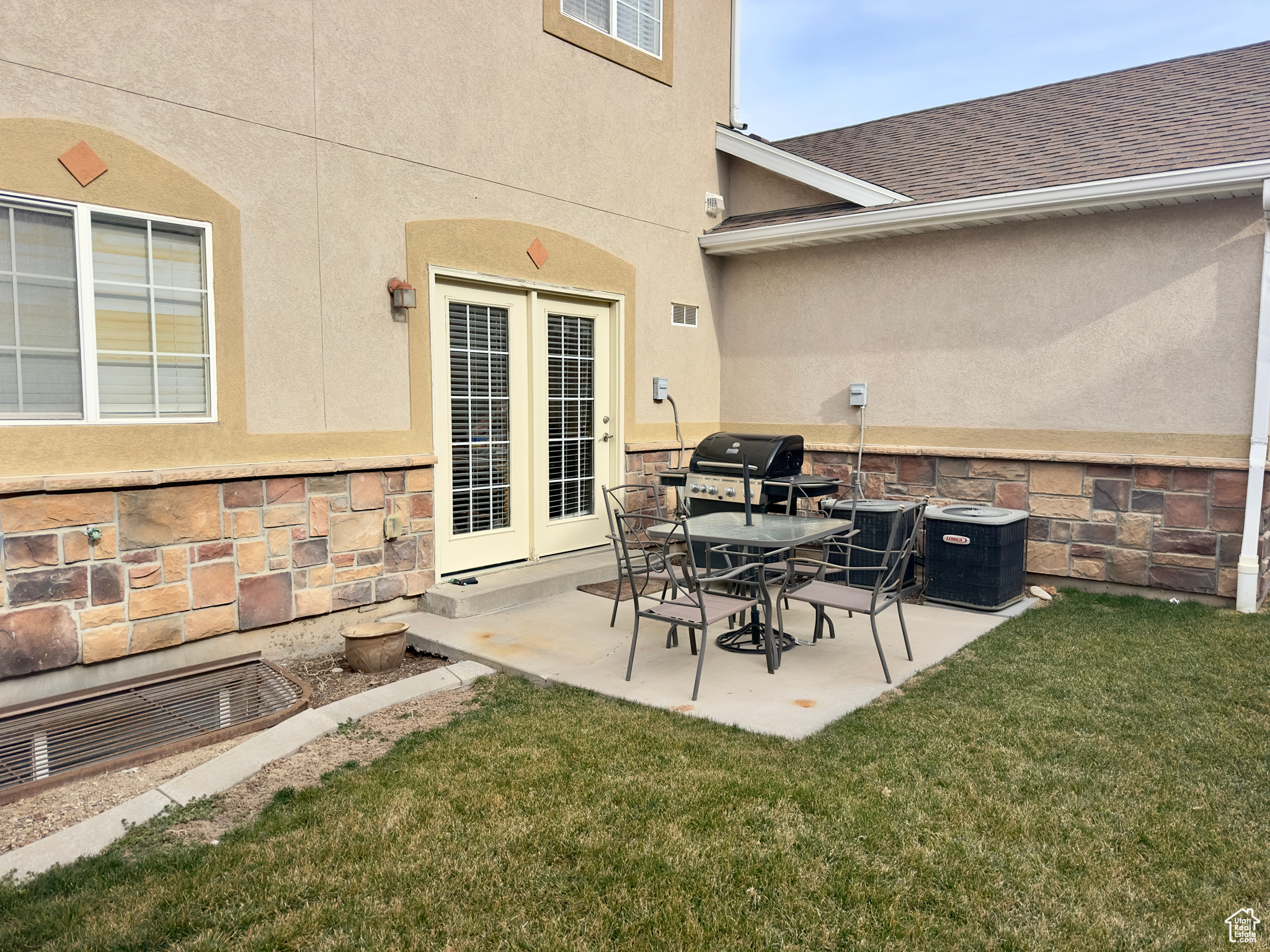 8782 S Placerville Cv, West Jordan, Utah image 3