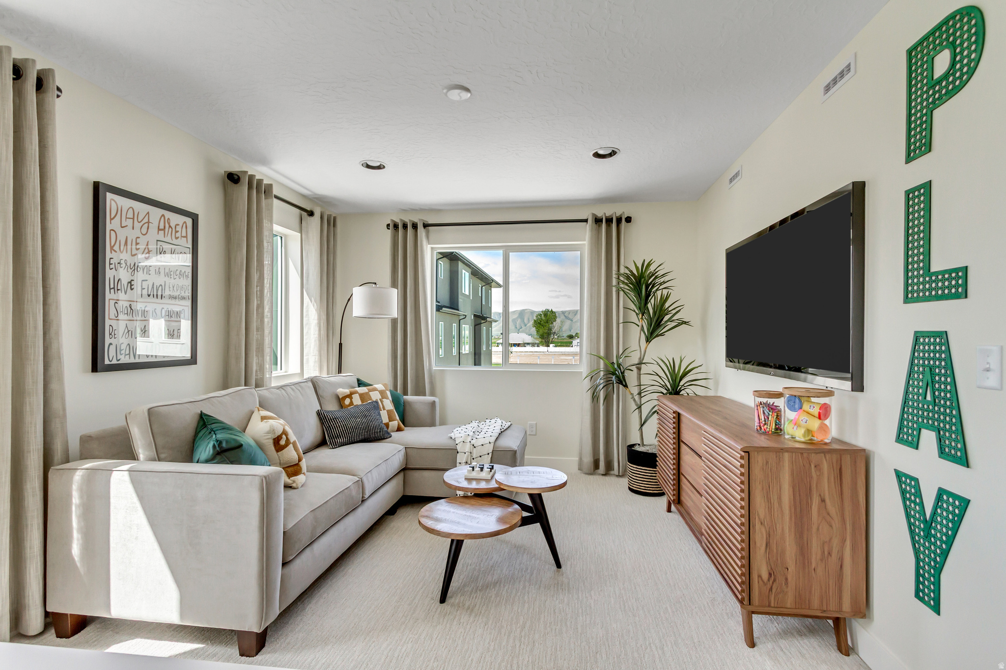 HARMONY PLACE - Residential