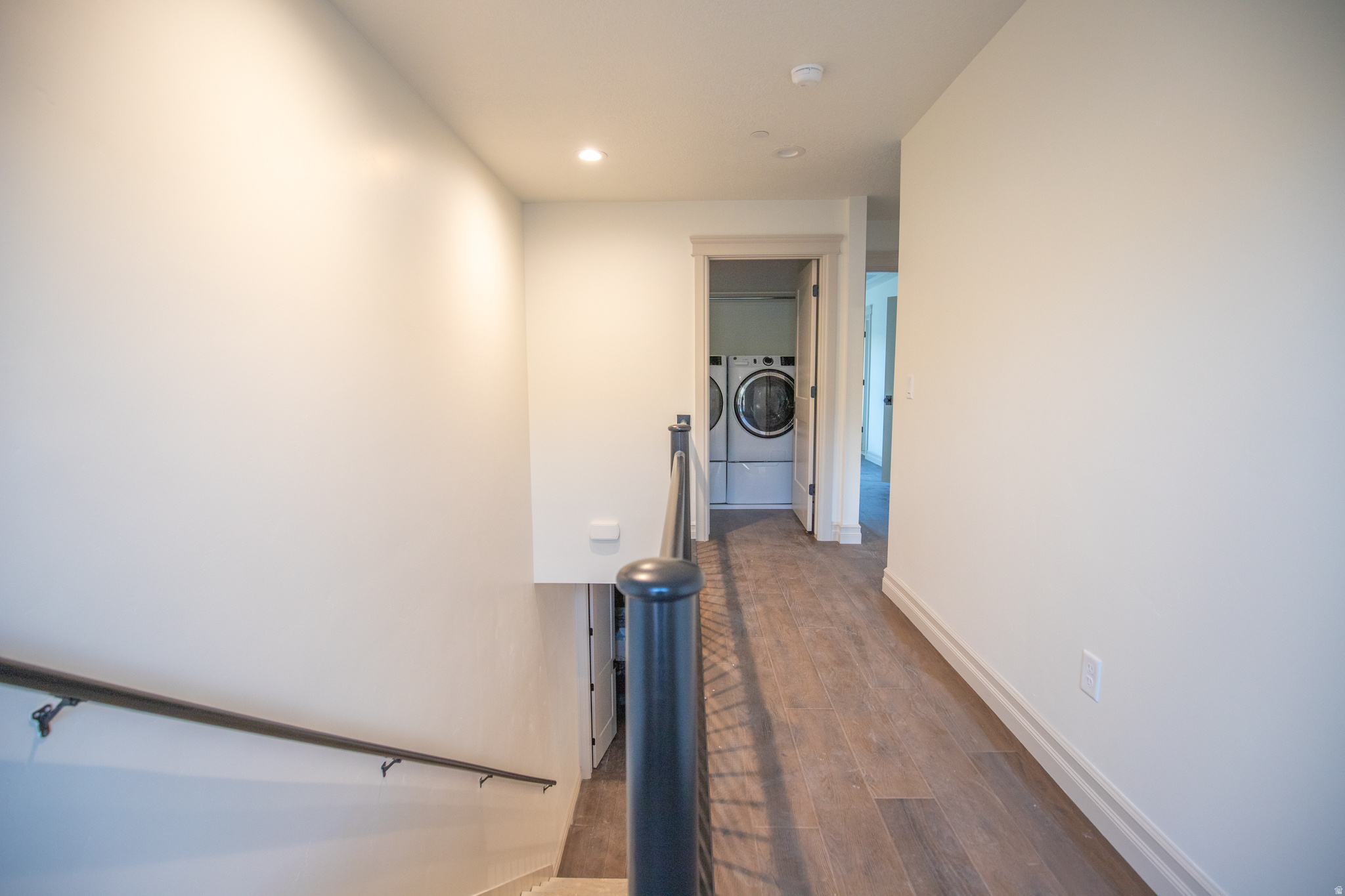 THE IRIS - Residential