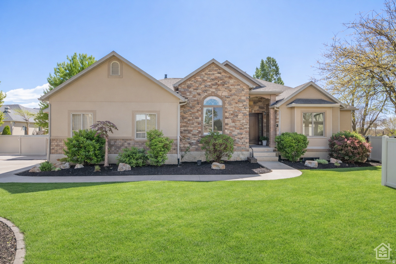 OLIVE GROVE - Residential
