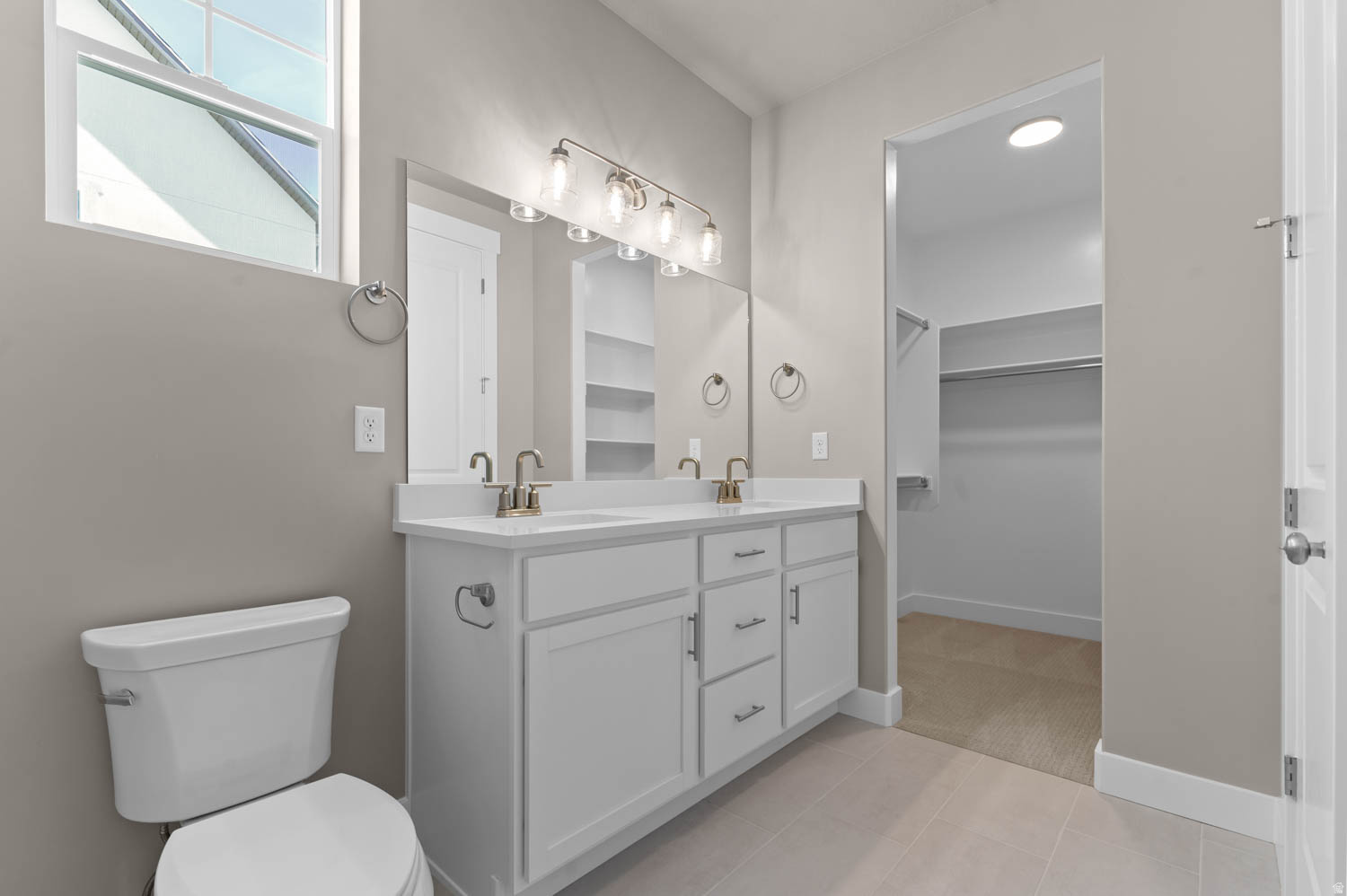 HOLBROOK FARMS 332 - Residential