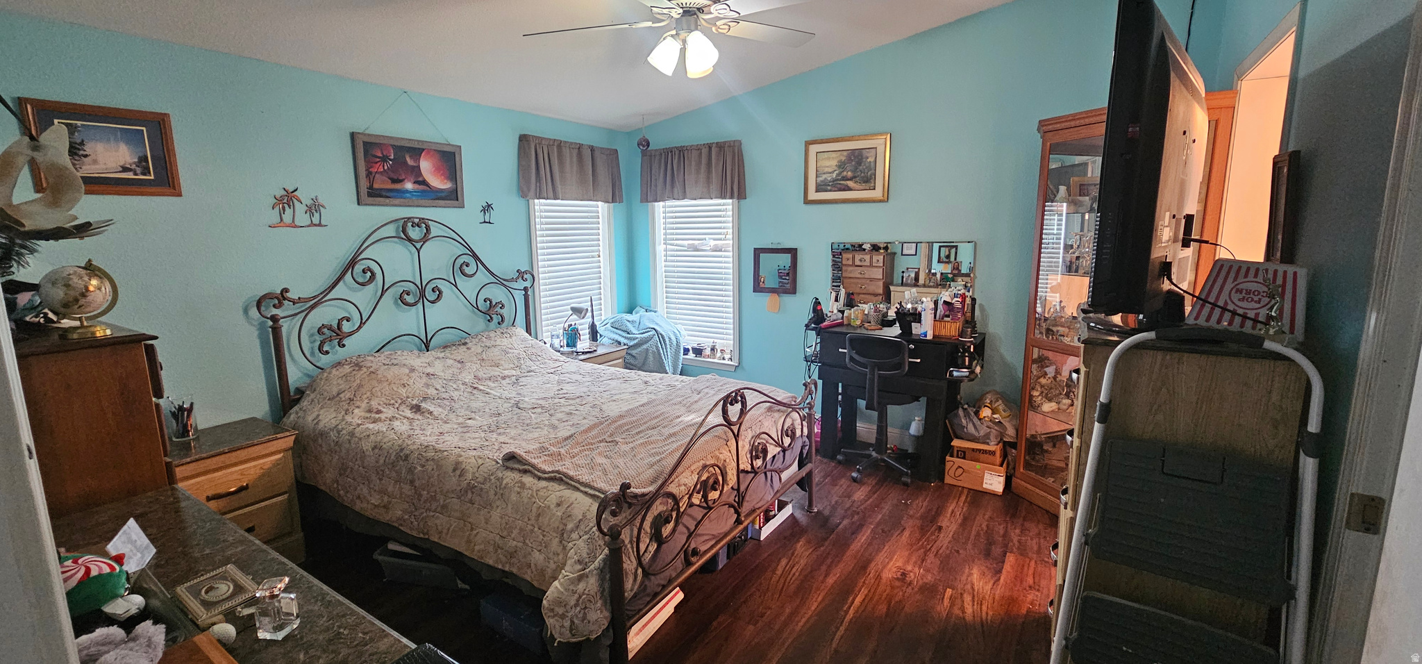 HILLVIEW VILLAGE - Residential