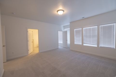 Tiny photo for 356 W 25 N, Layton, UT 84041 (MLS # 2144190)