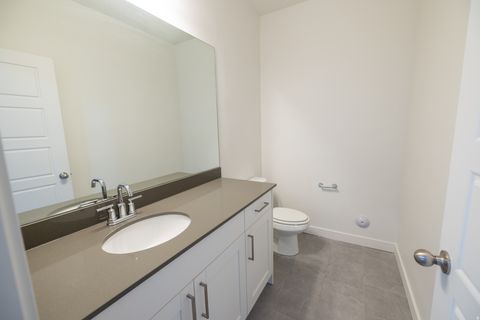 Tiny photo for 356 W 25 N, Layton, UT 84041 (MLS # 2144190)