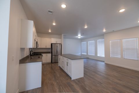 Tiny photo for 356 W 25 N, Layton, UT 84041 (MLS # 2144190)