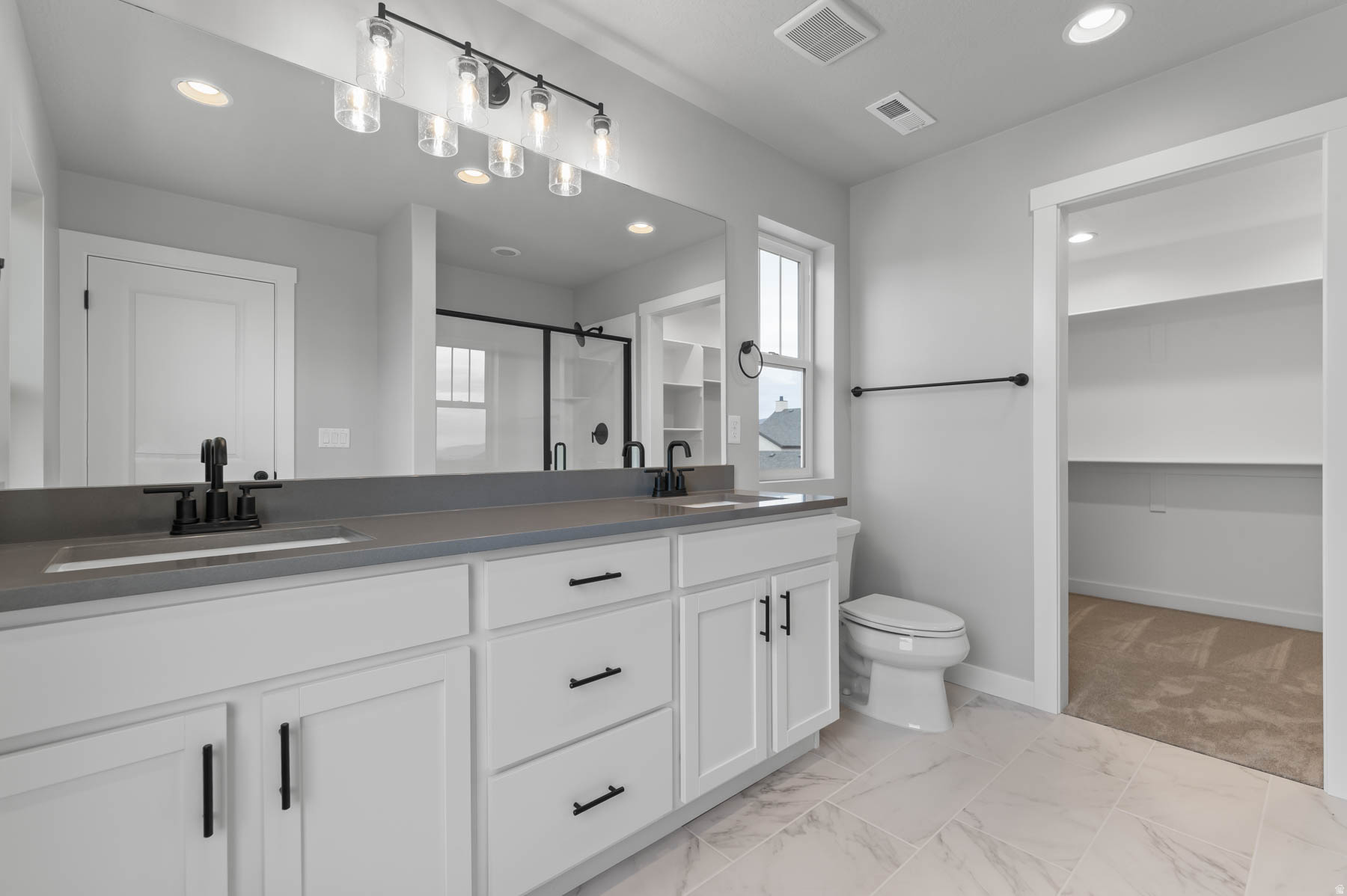 DAYBREAK WATERMARK 391 - Residential