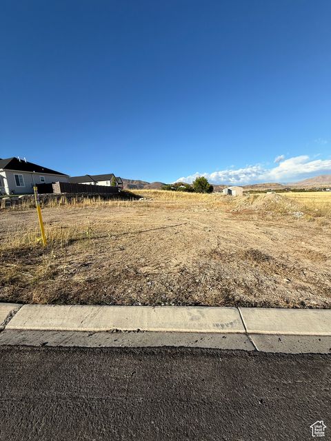 Photo of 360 S SUMMIT DR #30, Woodland Hills, UT 84653 (MLS # 2115385) Photo of 360 S SUMMIT DR #30, Woodland Hills, UT 84653 (MLS # 2115385)