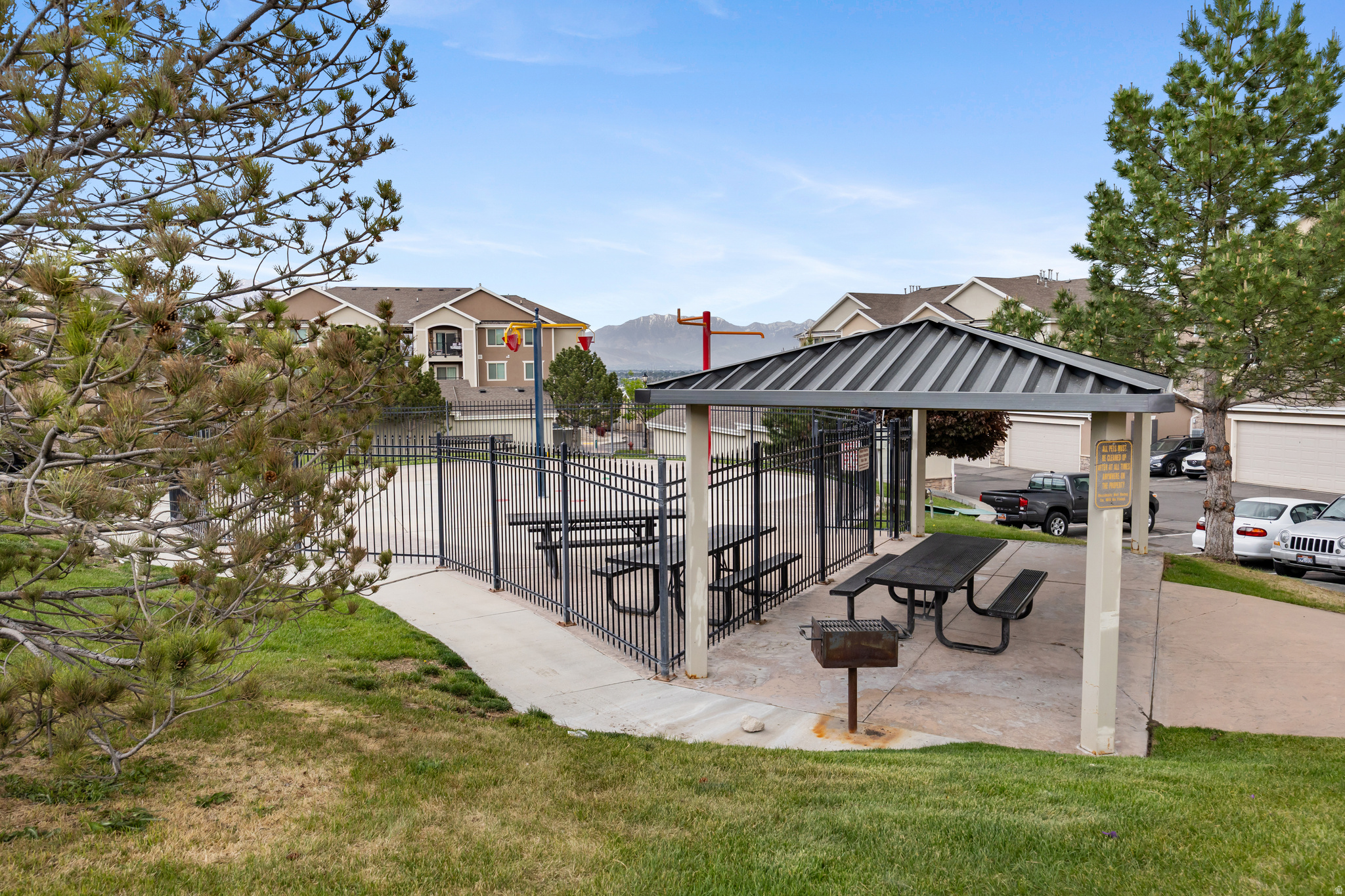 HARVEST HILL - Residential