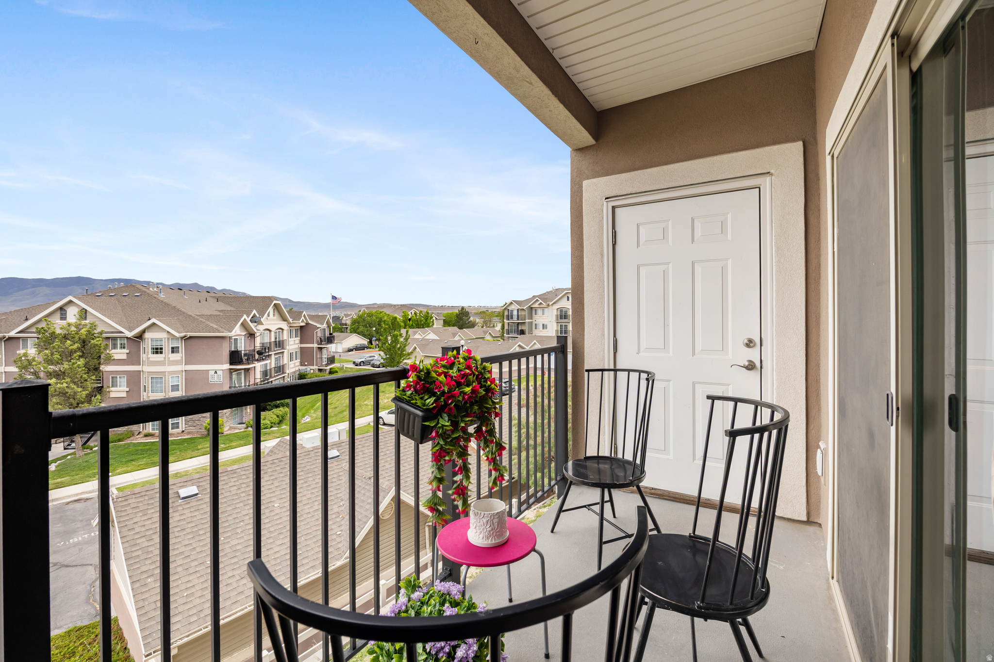 HARVEST HILL - Residential