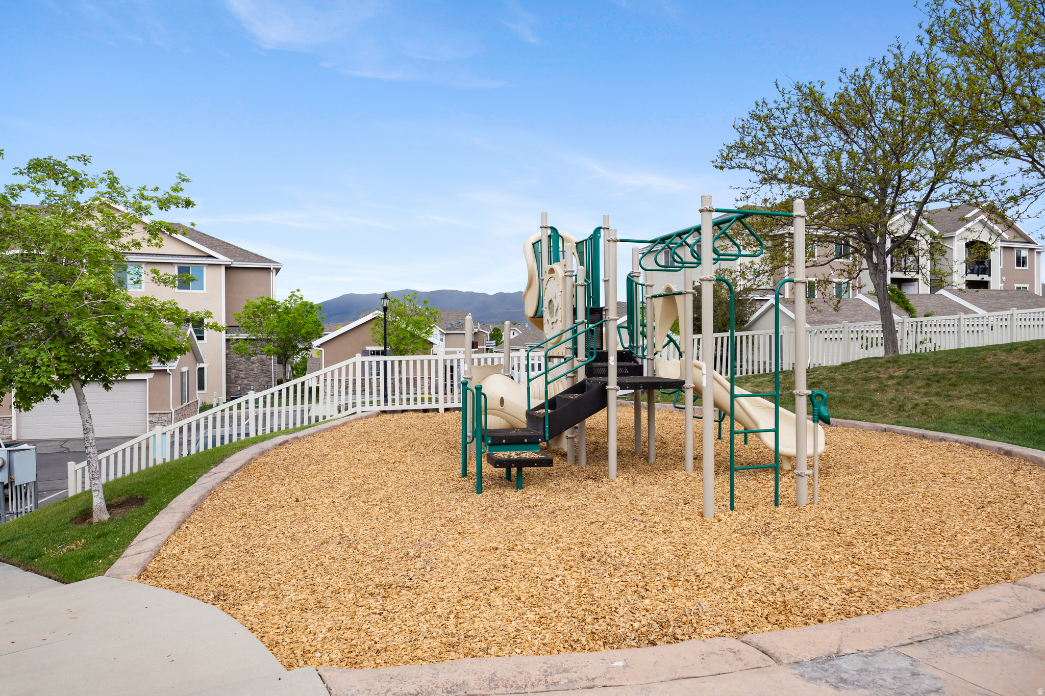 HARVEST HILL - Residential