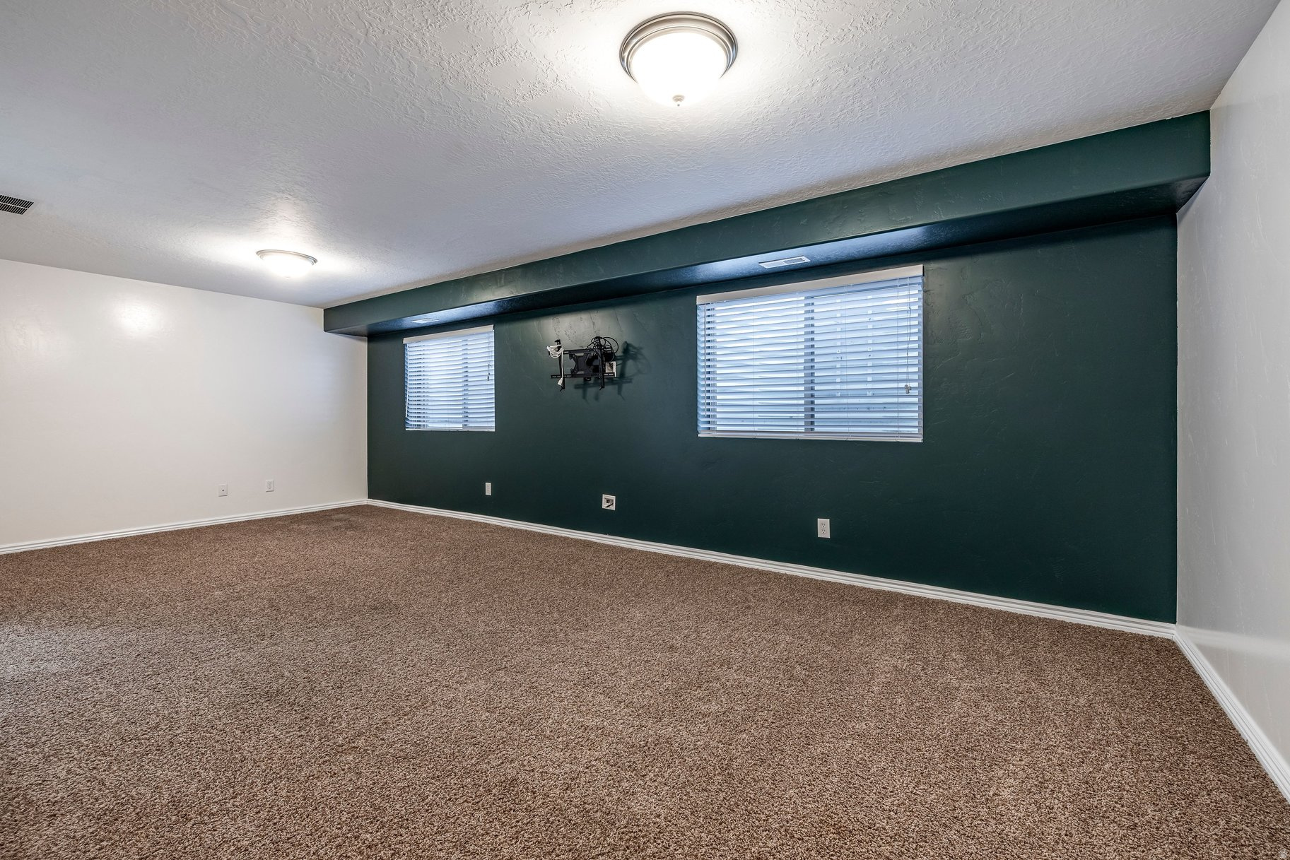 STONEY BROOK - Residential