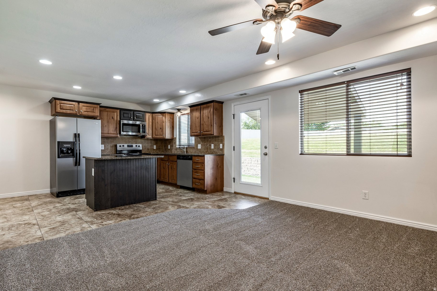 STONEY BROOK - Residential