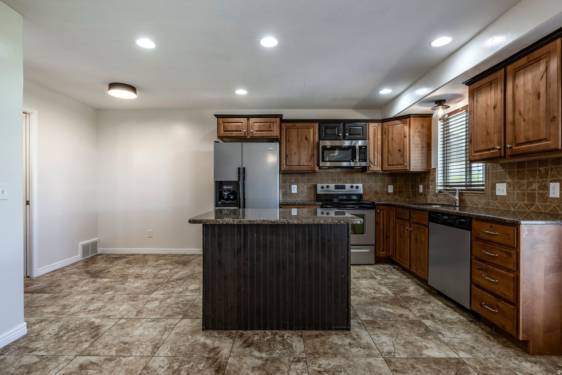 STONEY BROOK - Residential