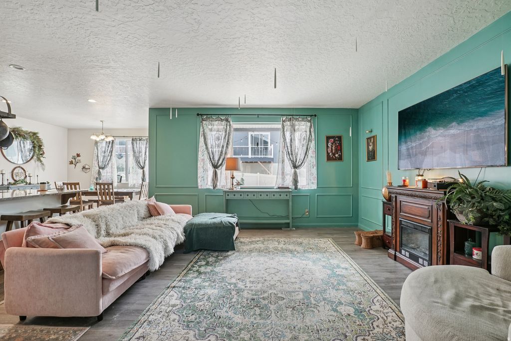 Photo of 15162 S RONALDO LN, Herriman, UT 84096 (MLS # 2140801)