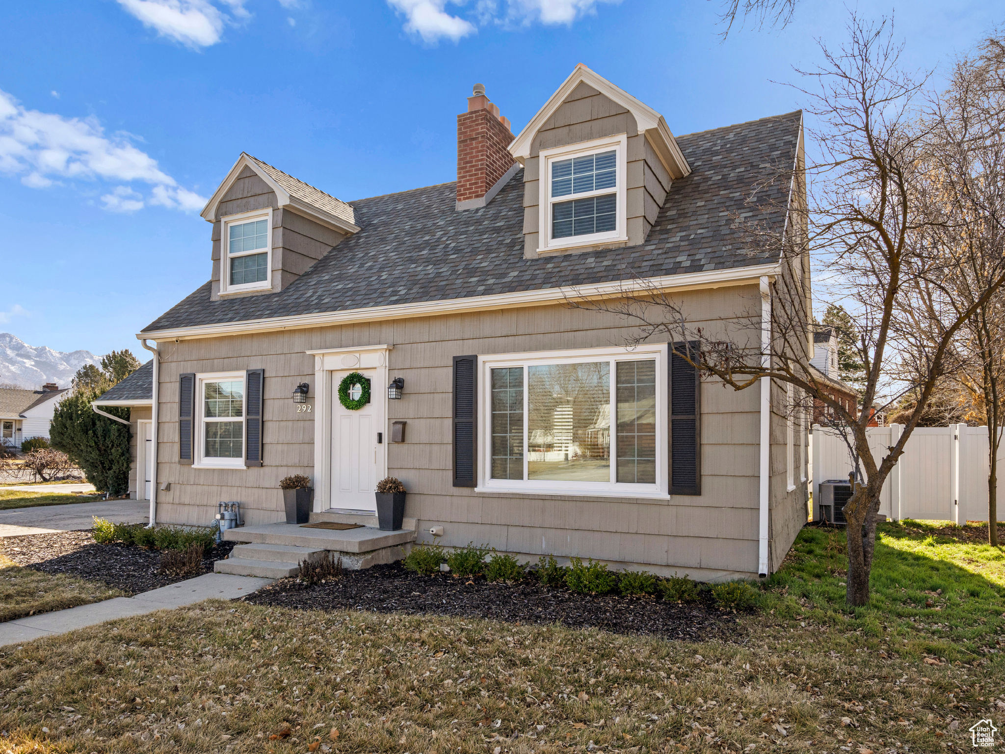 292 E Mountain View Dr, Murray, Utah image 3