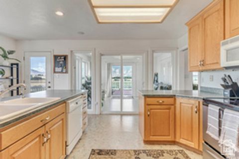 Tiny photo for 19 E SOUTHFIELD RD, Spanish Fork, UT 84660 (MLS # 2125477)