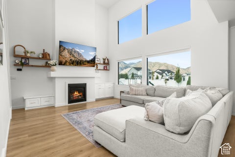 Tiny photo for 259 S CHAMBERLAIN ST, Mapleton, UT 84664 (MLS # 2190602)