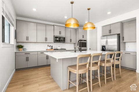 Tiny photo for 259 S CHAMBERLAIN ST, Mapleton, UT 84664 (MLS # 2190602)