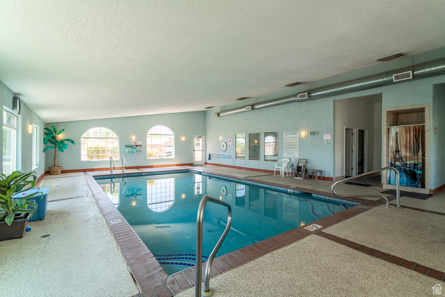 PADRE LAKES TH 2 - Residential