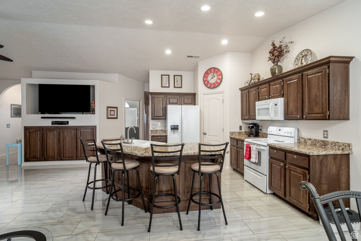 PADRE LAKES TH 2 - Residential