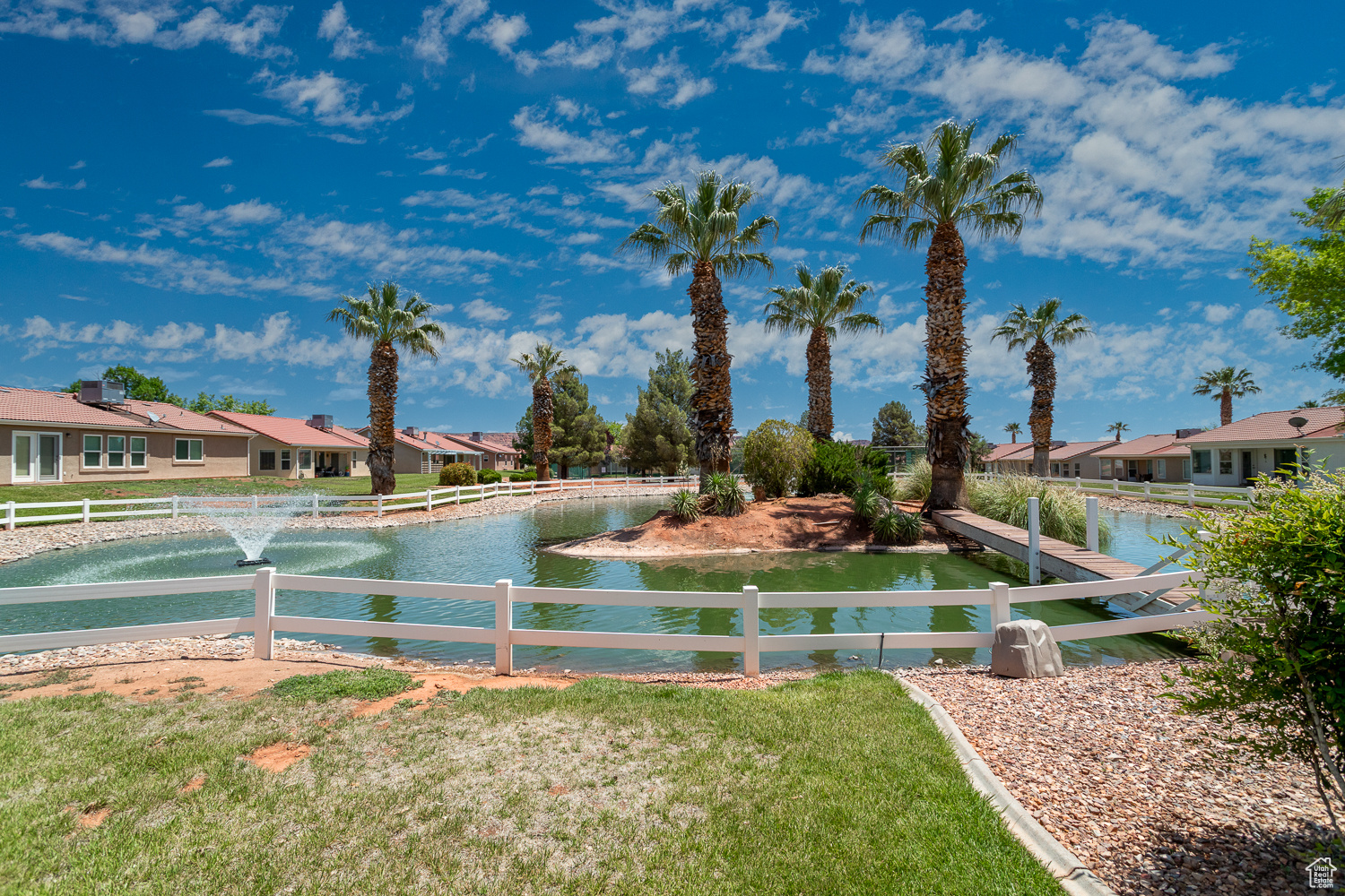 PADRE LAKES TH 2 - Residential