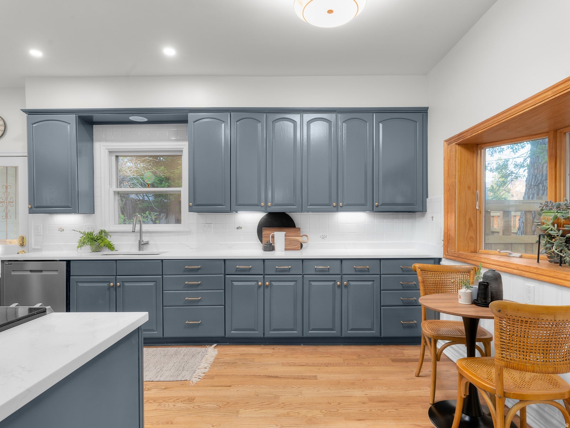 AVENUES - Residential