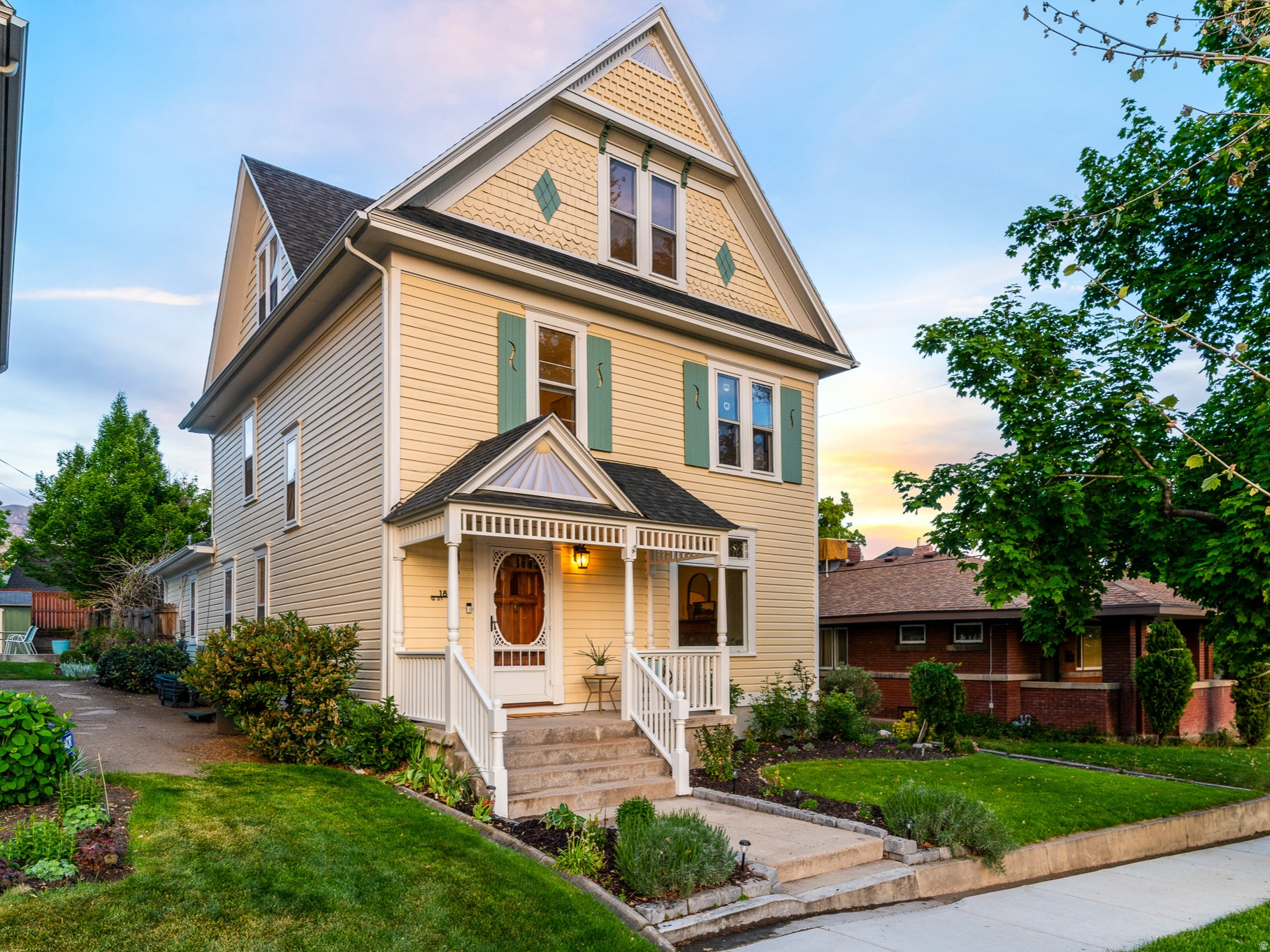 AVENUES - Residential