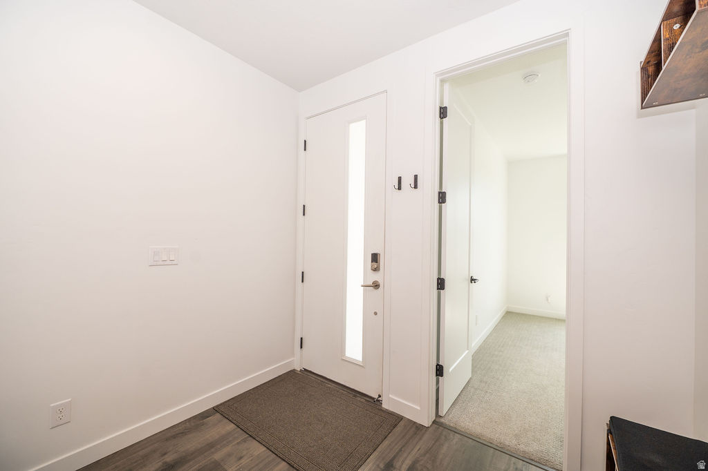 SEASONS AT SIMPSON SPRINGS - Residential