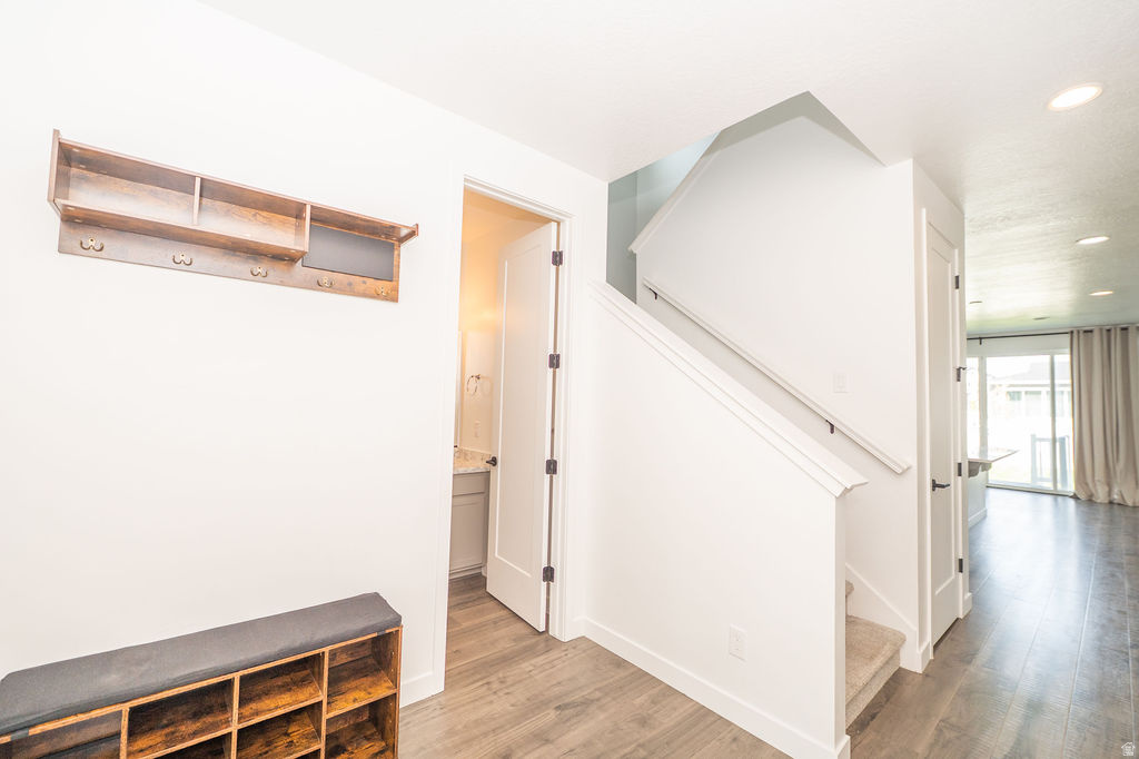 SEASONS AT SIMPSON SPRINGS - Residential