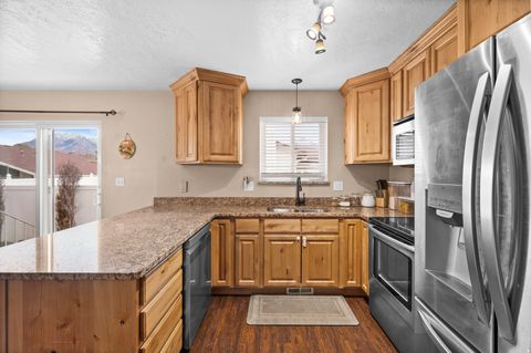 Tiny photo for 1065 E FALLBROOK WAY, Sandy, UT 84094 (MLS # 2129601)