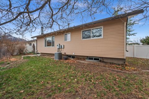 Tiny photo for 1065 E FALLBROOK WAY, Sandy, UT 84094 (MLS # 2129601)