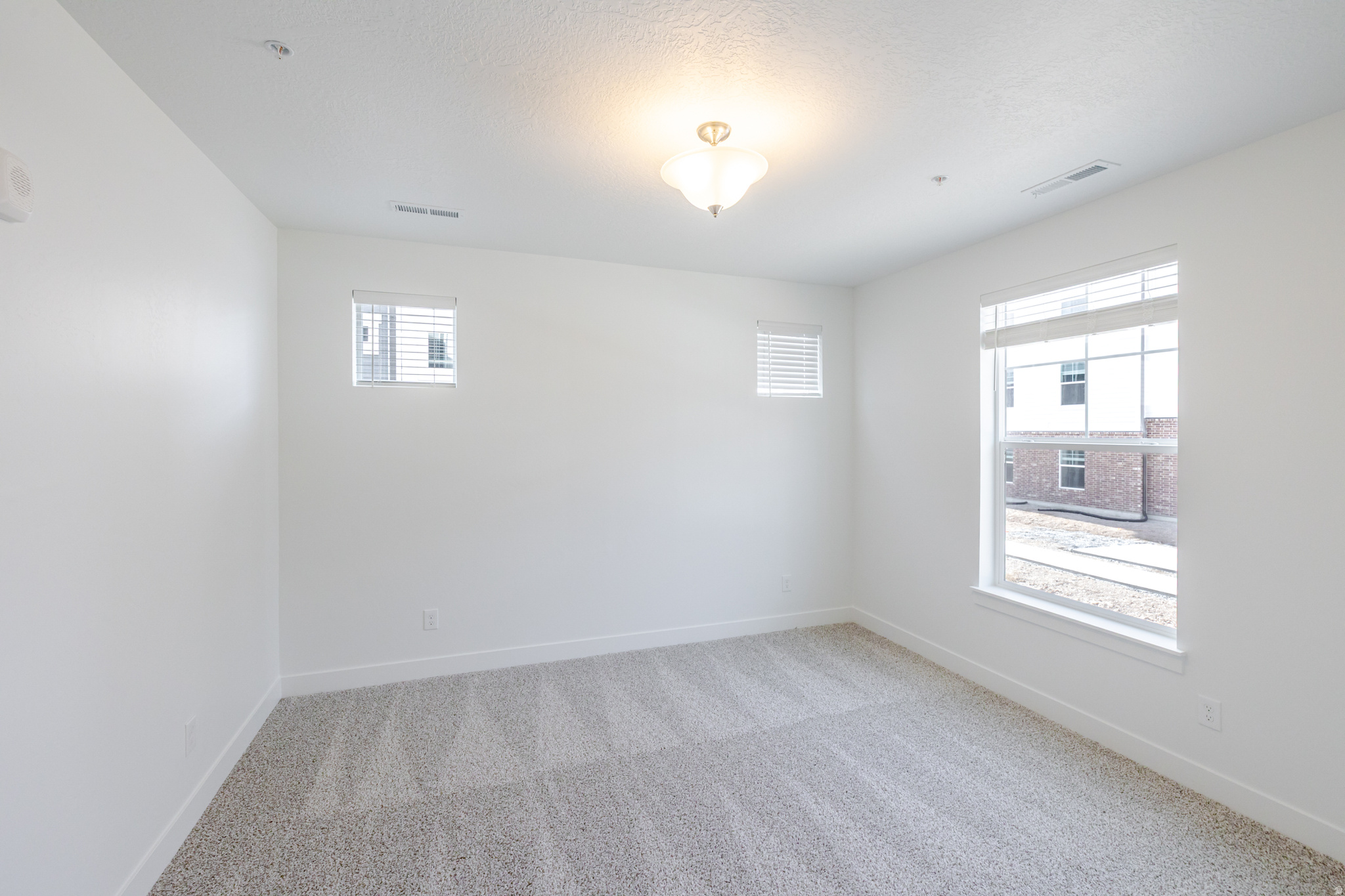 HIGHRIDGE - Residential