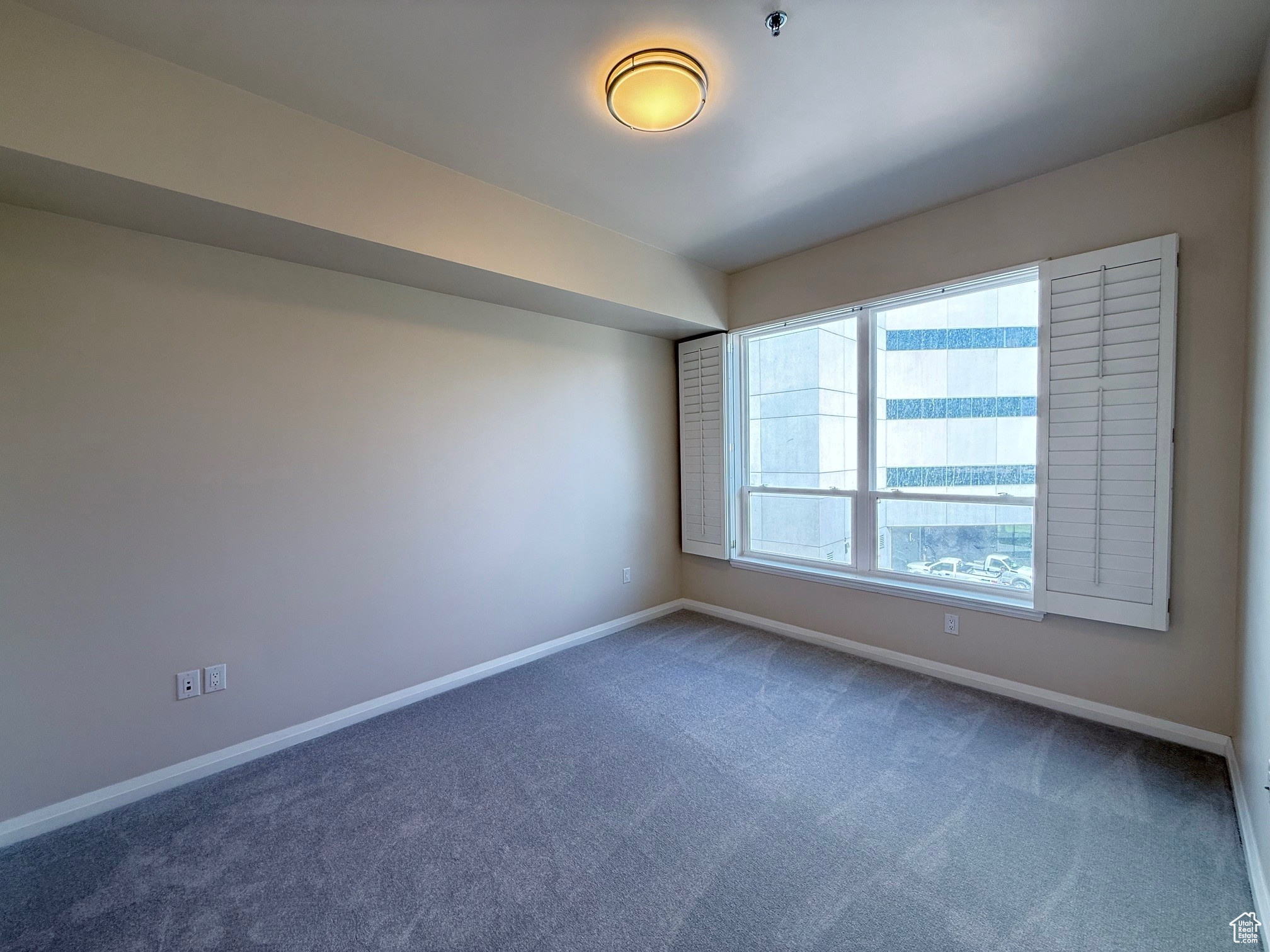 METRO CONDO - Residential